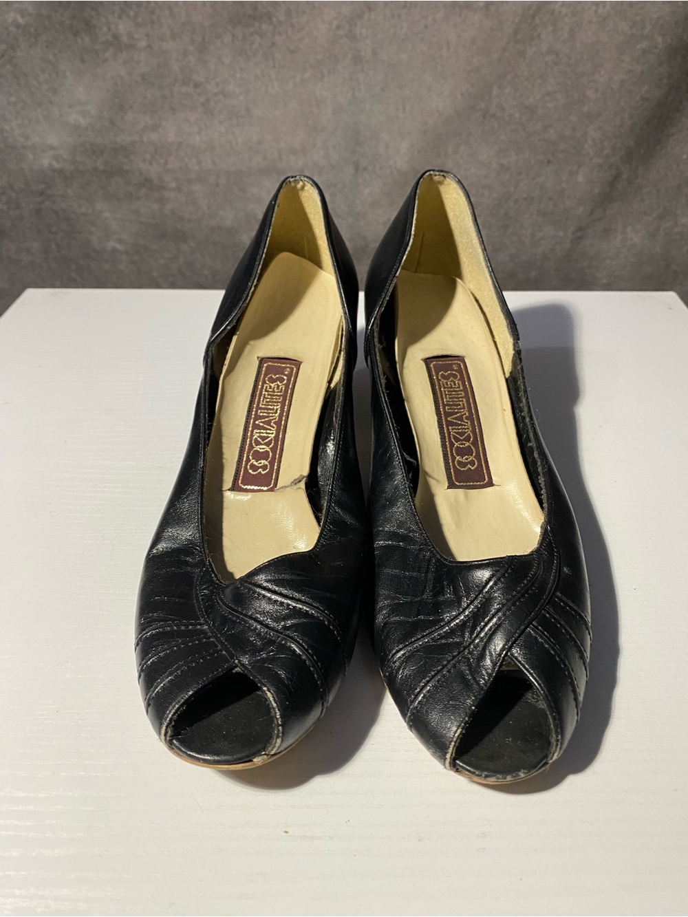 Vintage Socialites Black Leather Peep Toe Wedge Heels Pleated Pumps